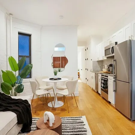 1290-8 New Renovated 2 Bedrooms In Ues